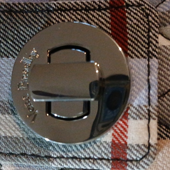 Vera Bradley Cotton Turn Lock Wallet w/RFID Protection - Picture 2 of 13